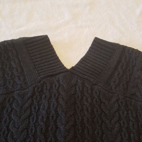 Cable Knit ECO by Design Sweater Vest - Size Medium - Black - Picture 5 of 8